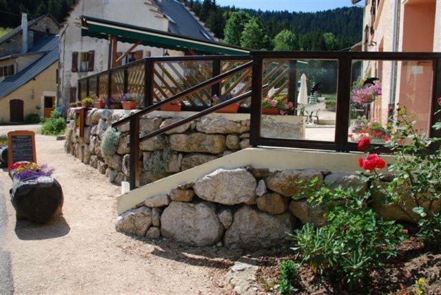 La Ferme Du Bois Barbu Hotel Вилар-де-Лан Екстериор снимка