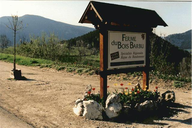 La Ferme Du Bois Barbu Hotel Вилар-де-Лан Екстериор снимка