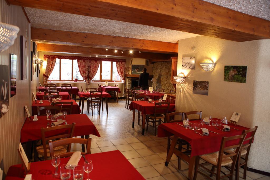 La Ferme Du Bois Barbu Hotel Вилар-де-Лан Екстериор снимка