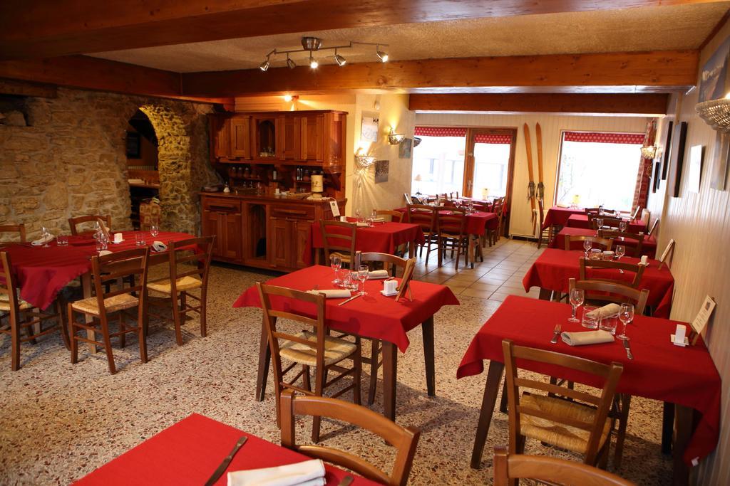 La Ferme Du Bois Barbu Hotel Вилар-де-Лан Екстериор снимка
